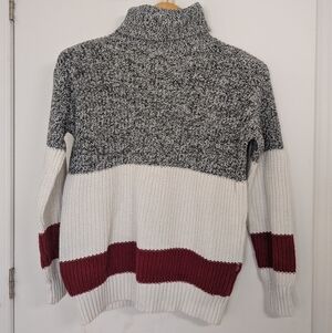 BIG CHUNKY CABIN TURTLENECK SIZE SMALL